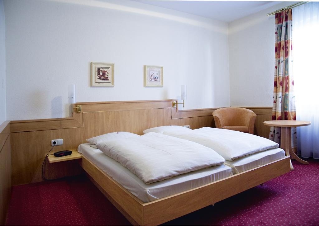 Hotel Am Schloss Darmstaedter Hof Bad Homburg vor der Hoehe Phòng bức ảnh